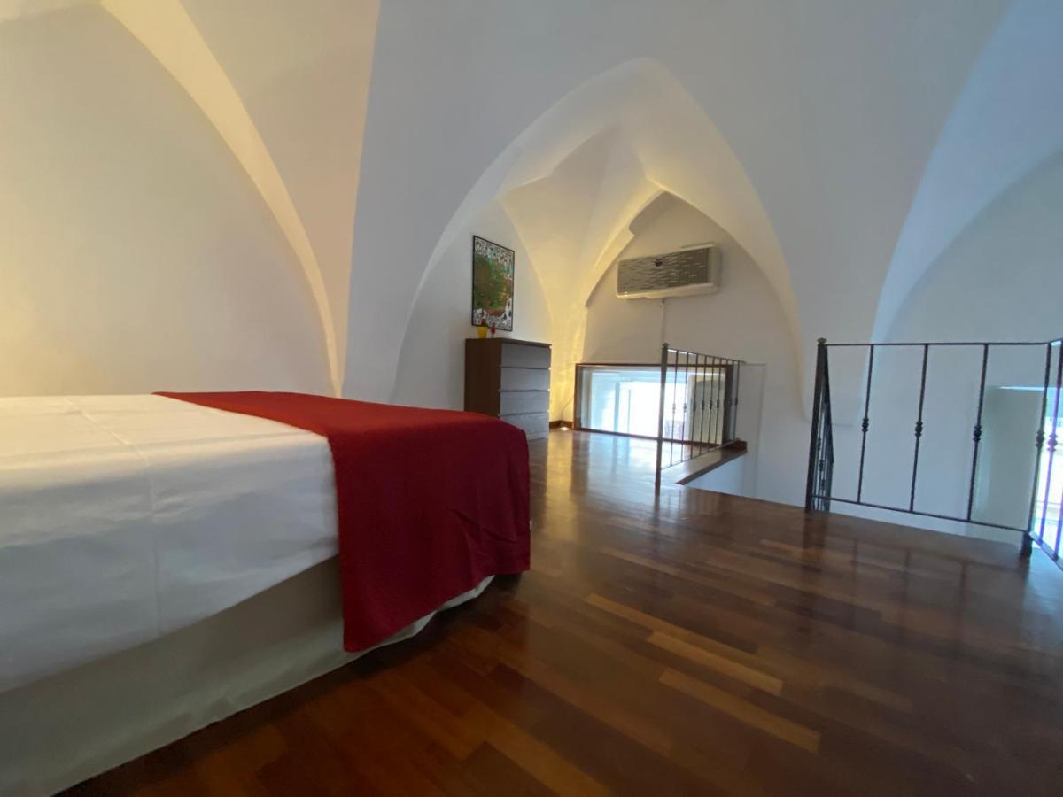 Palazzo Rossi Apartment Lecce Exterior foto